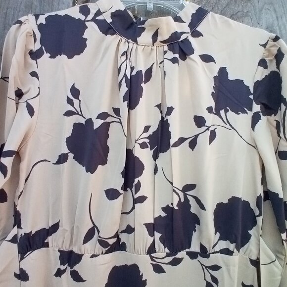 KARMI LABEL Dress Womens Size S Tan Black Floral Print Halter Tie Waist New - Picture 3 of 12